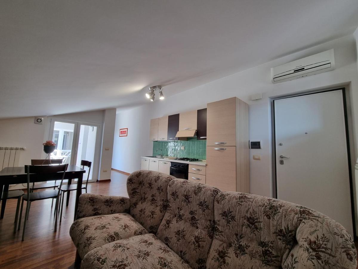 Spalato Beach Place Vasto Exterior foto