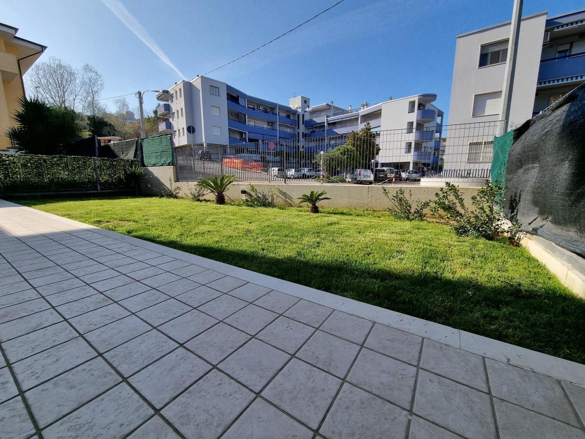 Spalato Beach Place Vasto Exterior foto